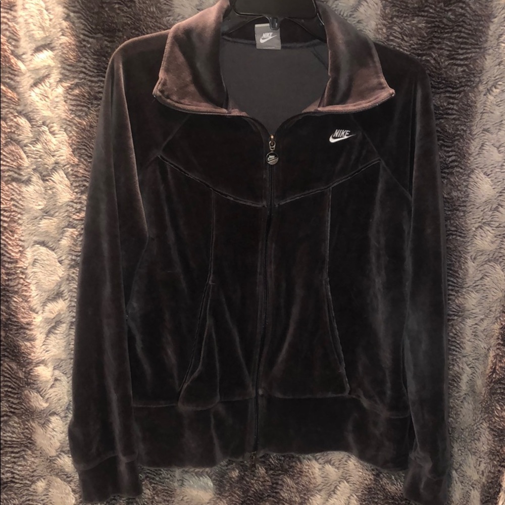 Nike zip up jacket